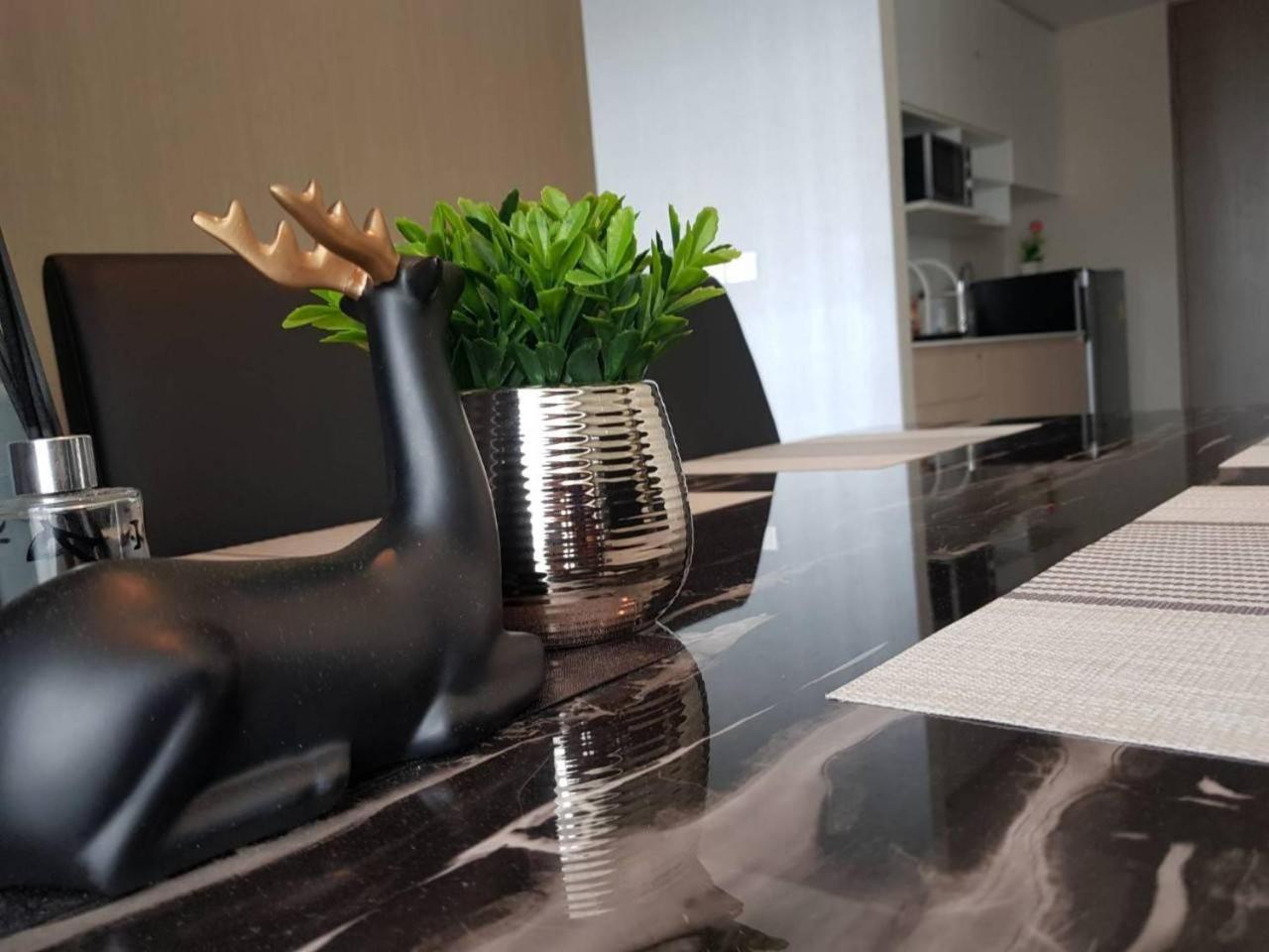 Veranda Residence Pattaya By Sea جومتين بيتش الغرفة الصورة